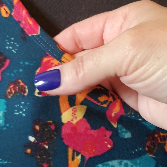 🌷🌷 LuLaRoe tops! New! - Picture 5 of 7